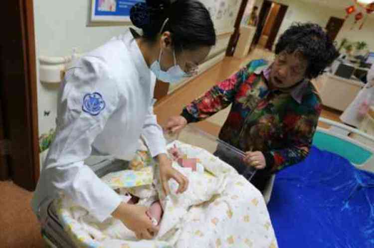 beat365官方最新版31年前出生的中国首例试管婴儿当妈妈了！(图5)