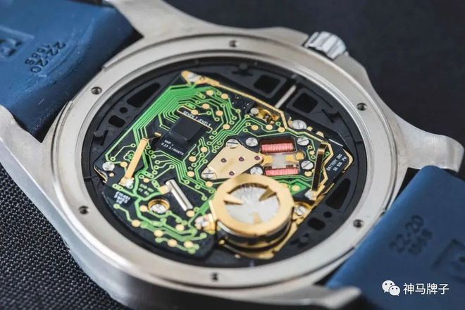 beat365OMEGA x Swatch联名炒出天价一块塑料表凭什么火爆全球？(图10)